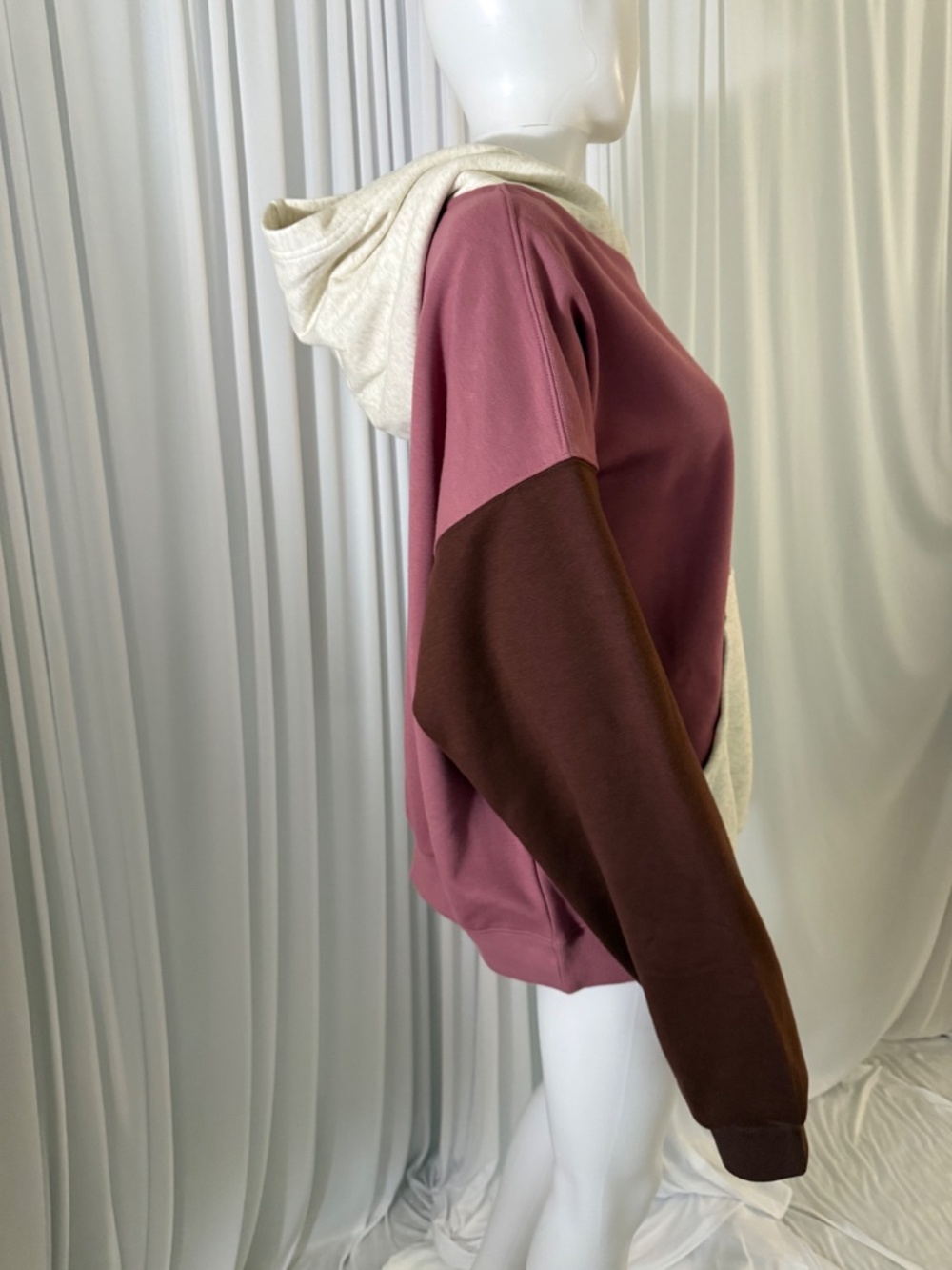 Fabletics Colorblock Pullover Hoodie Sweatshirt Mauve Brown Oatmeal Size XL NWOT - Picture 5 of 16